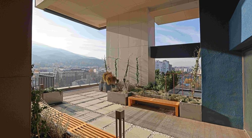 Diamond Residences 10Th Fl. Lux Apt. W/ City View 斯科普里 外观 照片